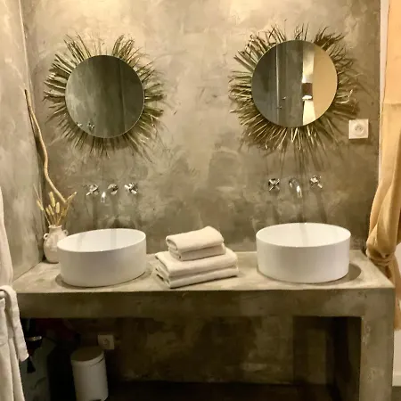 O5sens Bed & Breakfast 3*